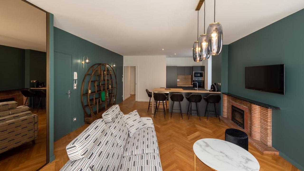 L'art déco : T3 à Rodez, 2 Places Parking Privé, Terrasse Exterior foto